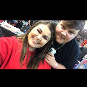 Meet your Posher, Katie